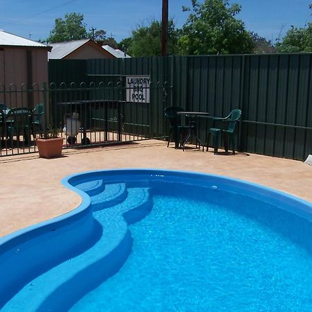 Green Gables Motel Dubbo Esterno foto