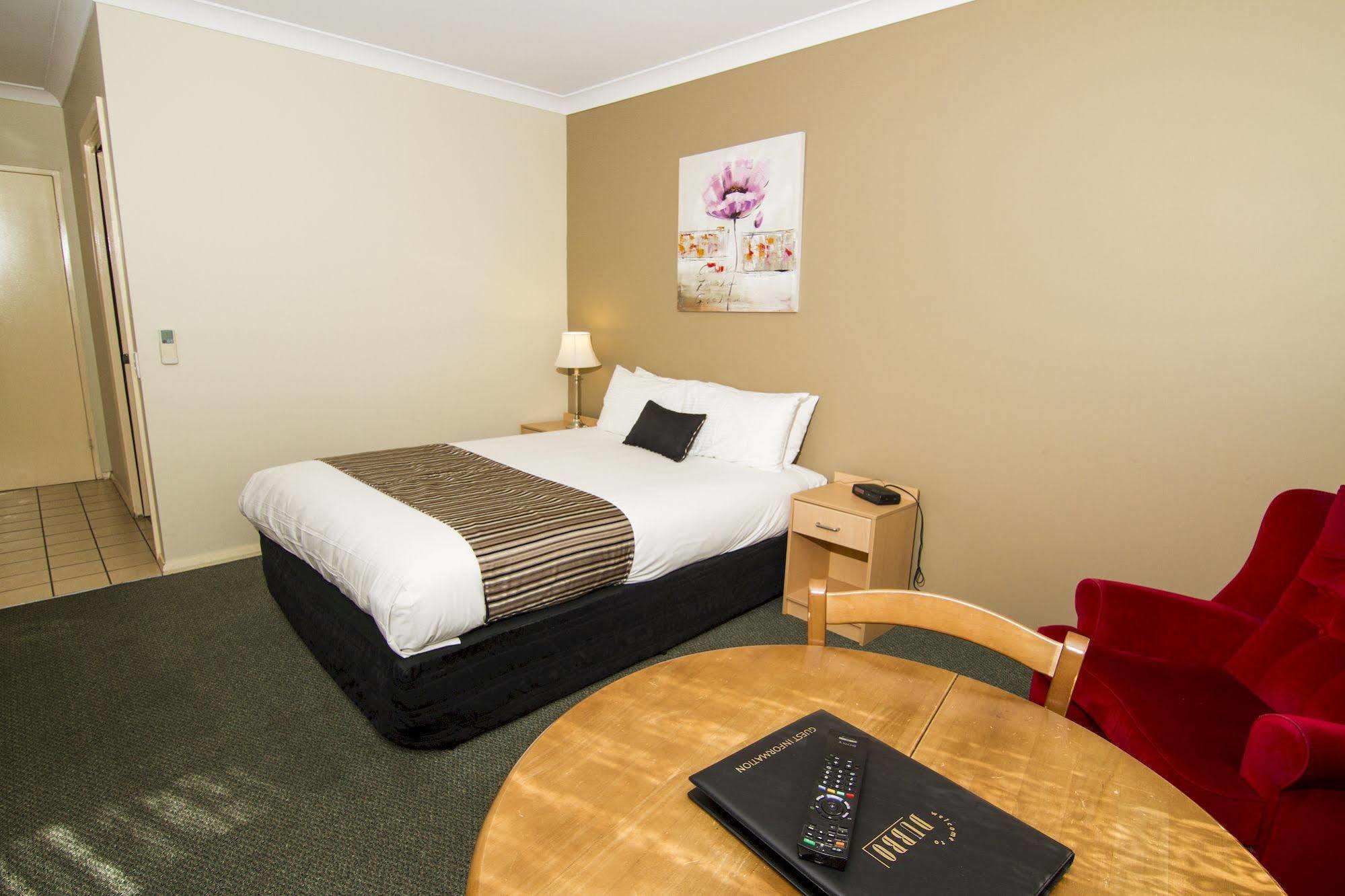 Green Gables Motel Dubbo Esterno foto