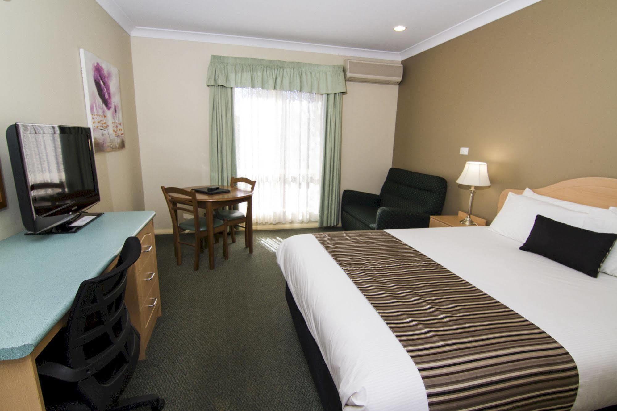 Green Gables Motel Dubbo Esterno foto